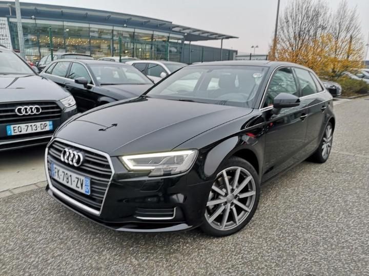 AUDI A3 SPORTBACK 2019 wauzzz8v6la026888