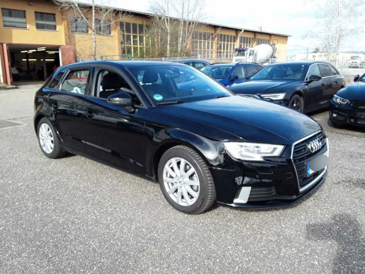 AUDI A3 2019 wauzzz8v6la035266