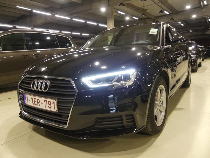 AUDI A3 SPORTBACK 2019 wauzzz8v6la045540