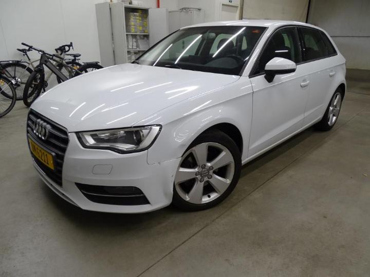 AUDI A3 SPORTBACK 2015 wauzzz8v7fa107676