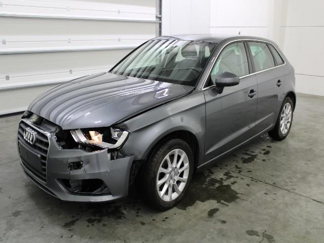 AUDI A3 SPORTBACK 2015 wauzzz8v7fa108391