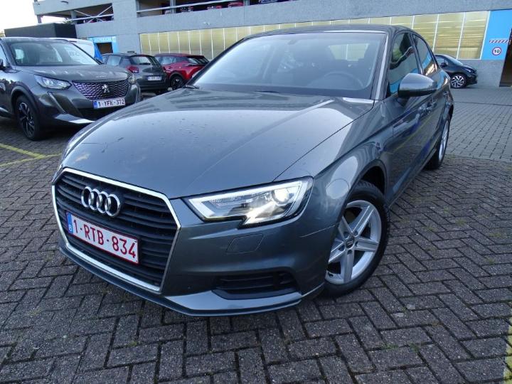 AUDI A3 BERLINE 2017 wauzzz8v7h1058093