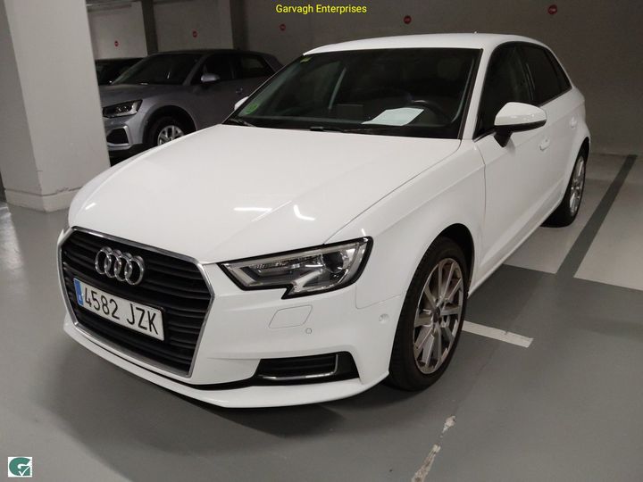 AUDI A3 2017 wauzzz8v7ha059700