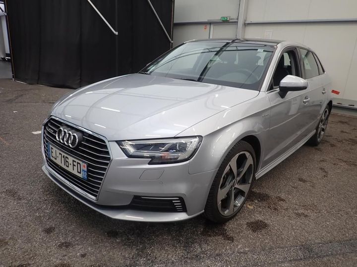 AUDI A3 SPORTBACK 2017 wauzzz8v7ha087271