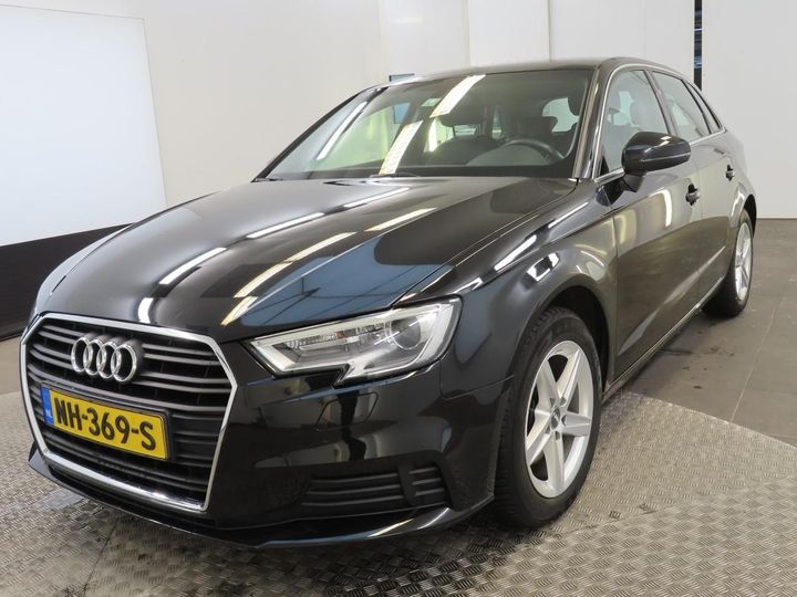 AUDI A3 SPORTBACK 2017 wauzzz8v7ha095368