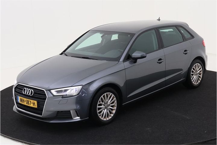 AUDI A3 SPORTBACK 2017 wauzzz8v7ha095600