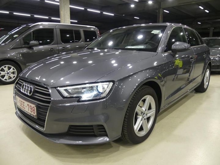 AUDI A3 SPORTBACK 2017 wauzzz8v7ha113223