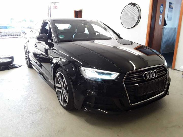 AUDI A3 2017 wauzzz8v7j1017114