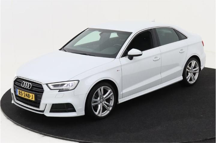 AUDI A3 LIMOUSINE 2018 wauzzz8v7j1044815