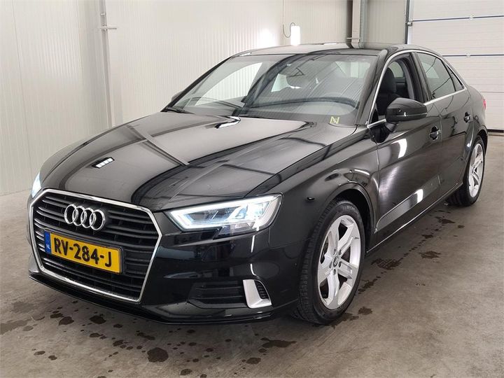 AUDI A3 2018 wauzzz8v7j1047620