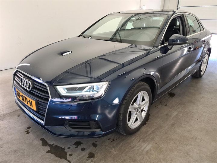 AUDI A3 2018 wauzzz8v7j1067527