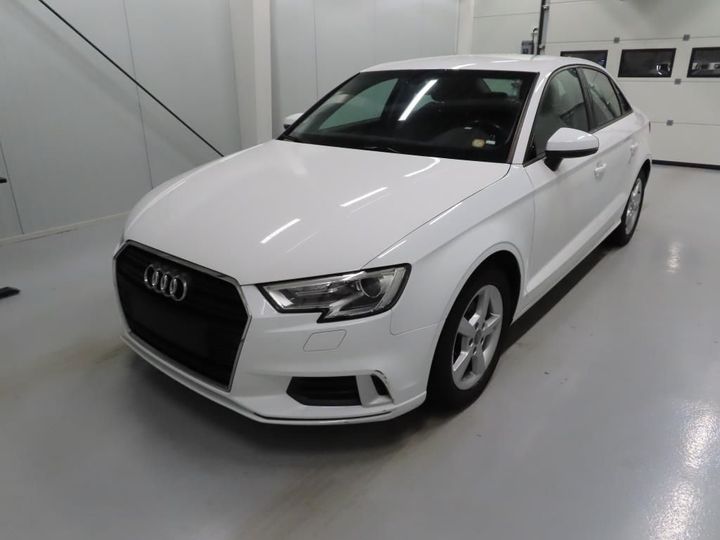 AUDI A3 2018 wauzzz8v7j1080214