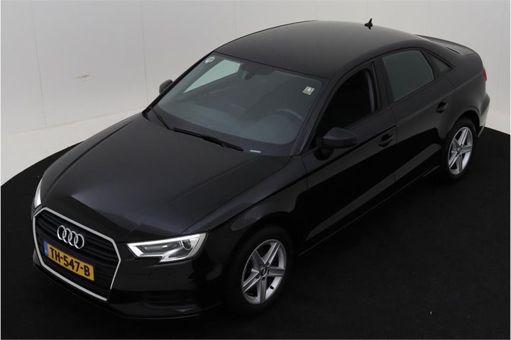 AUDI A3 LIMOUSINE 2018 wauzzz8v7j1093416