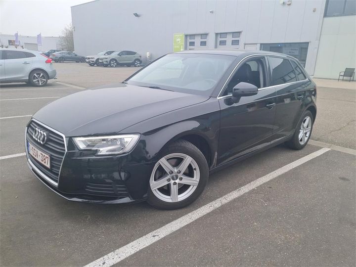 AUDI A3 SPORTBACK 2017 wauzzz8v7ja006677