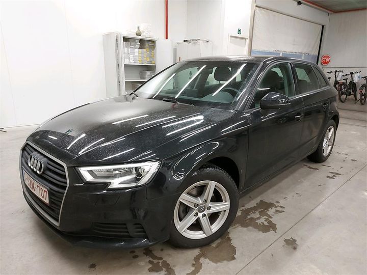 AUDI A3 SPORTBACK 2017 wauzzz8v7ja032745