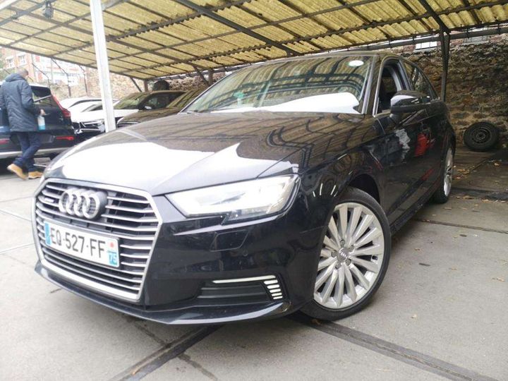 AUDI A3 SPORTBACK 2017 wauzzz8v7ja033541