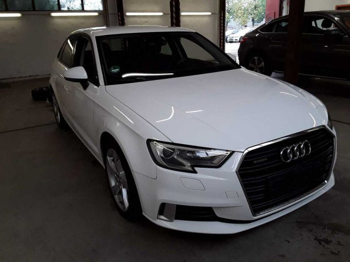 AUDI A3 2017 wauzzz8v7ja036794