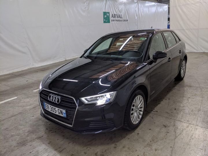 AUDI A3 SPORTBACK 2017 wauzzz8v7ja043079