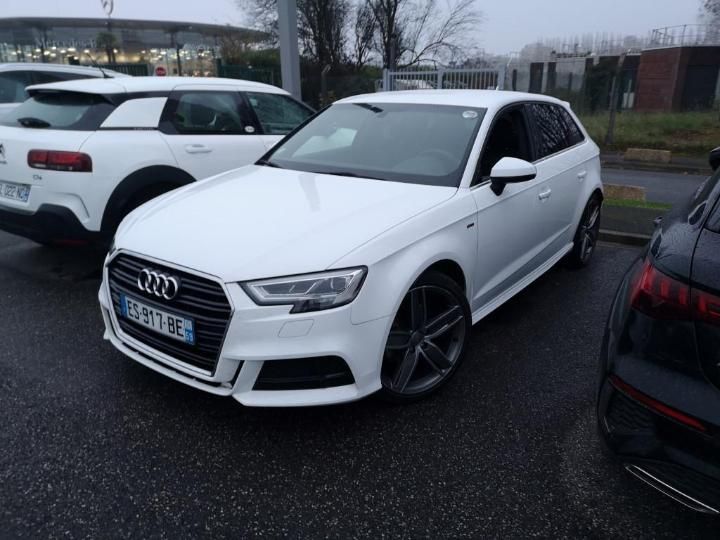 AUDI A3 SPORTBACK 2017 wauzzz8v7ja053255