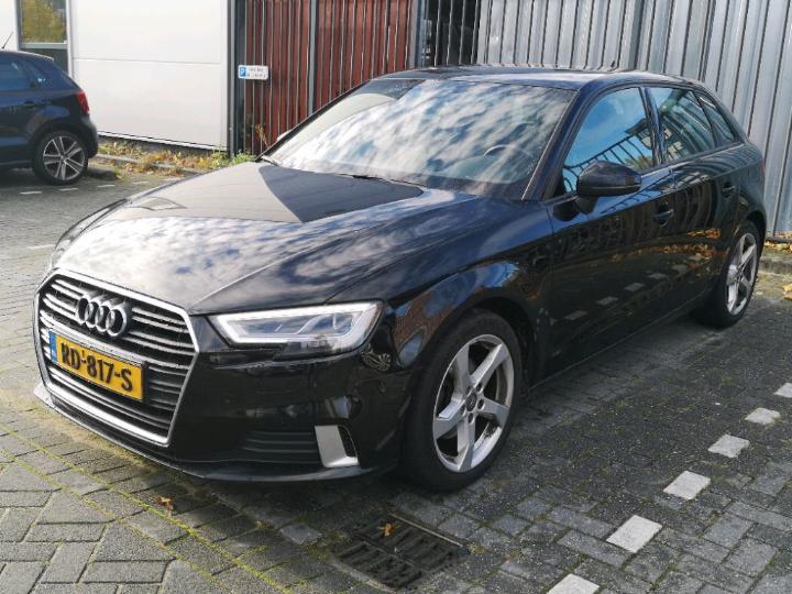 AUDI A3 SPORTBACK 2017 wauzzz8v7ja054406