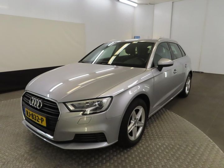 AUDI A3 SPORTBACK 2018 wauzzz8v7ja062134