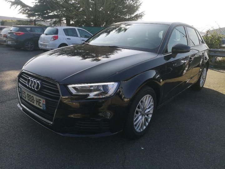 AUDI A3 SPORTBACK 2017 wauzzz8v7ja062425