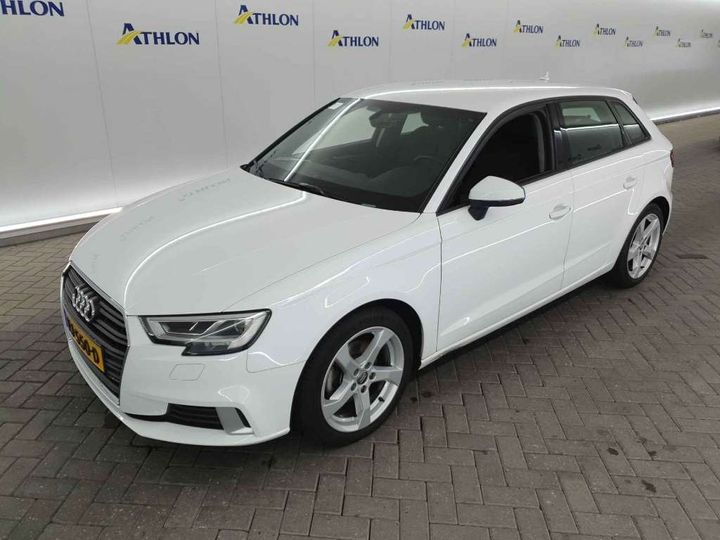 AUDI A3 SPORTBACK 2017 wauzzz8v7ja065440