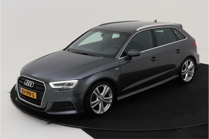 AUDI A3 SPORTBACK 2018 wauzzz8v7ja067494