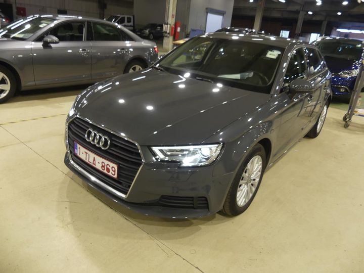 AUDI A3 SPORTBACK 2017 wauzzz8v7ja067527