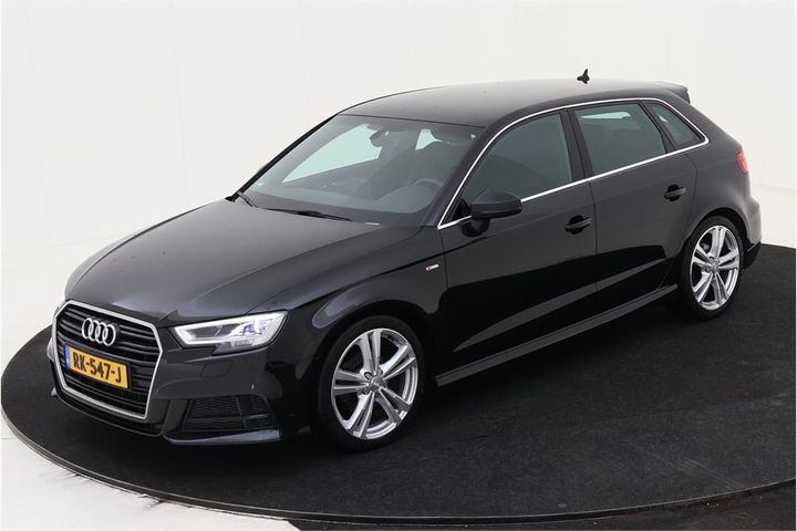 AUDI A3 SPORTBACK 2018 wauzzz8v7ja069231