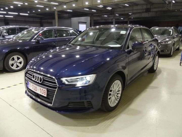 AUDI A3 SPORTBACK 2018 wauzzz8v7ja073179