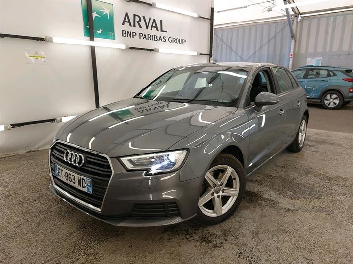 AUDI A3 SPORTBACK 2018 wauzzz8v7ja073795