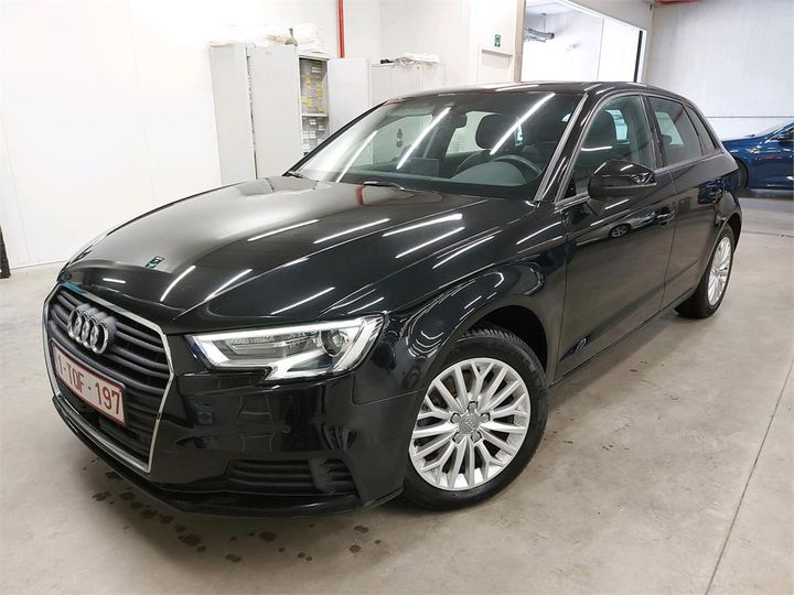 AUDI A3 SPORTBACK 2018 wauzzz8v7ja076132