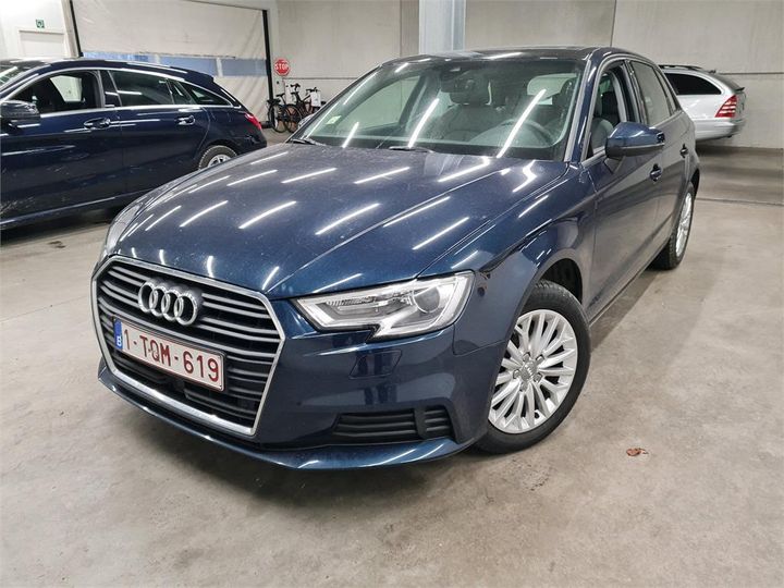 AUDI A3 SPORTBACK 2018 wauzzz8v7ja076437