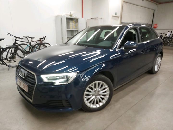 AUDI A3 SPORTBACK 2018 wauzzz8v7ja077345