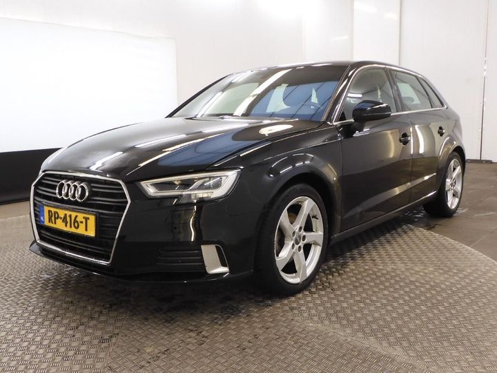 AUDI A3 SPORTBACK 2018 wauzzz8v7ja077880