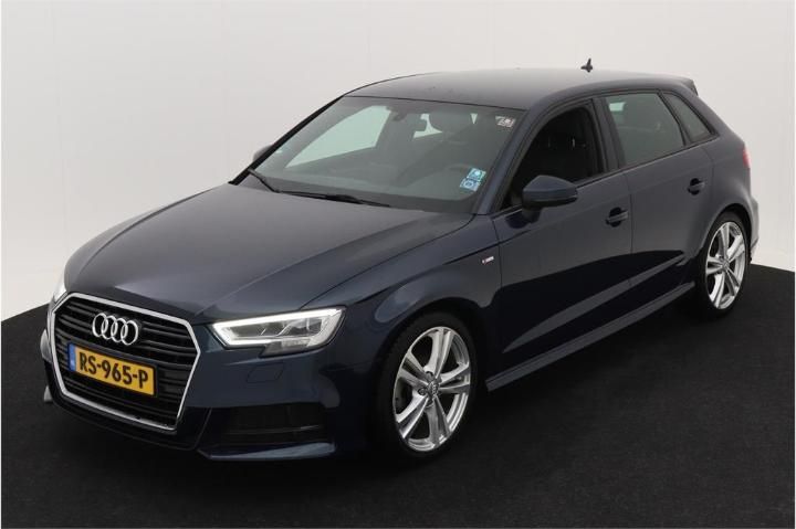 AUDI A3 SPORTBACK 2018 wauzzz8v7ja080083