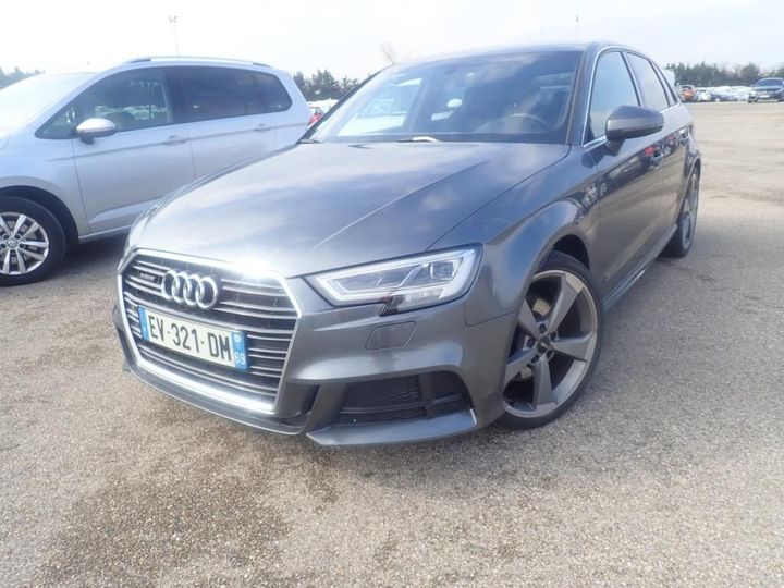 AUDI A3 SPORTBACK 2018 wauzzz8v7ja085946