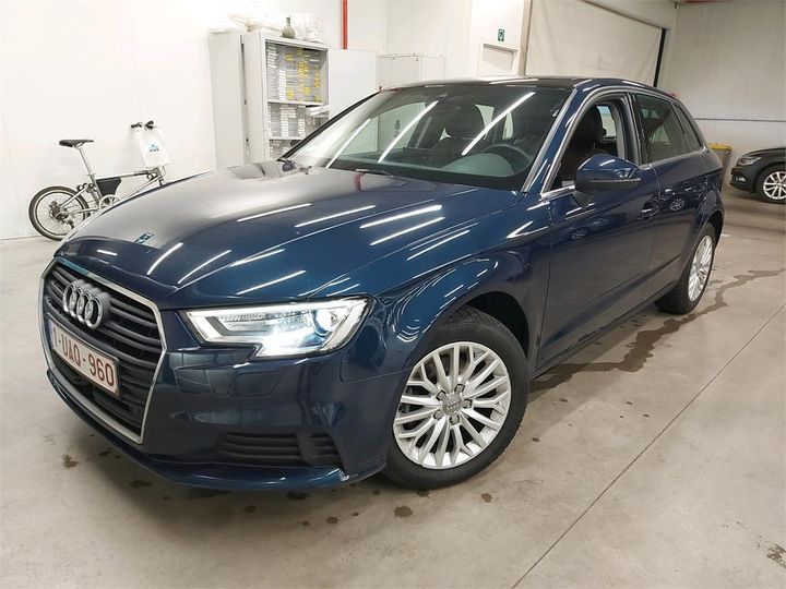 AUDI A3 SPORTBACK 2018 wauzzz8v7ja100428