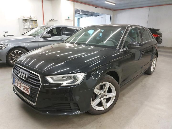 AUDI A3 SPORTBACK 2018 wauzzz8v7ja105466