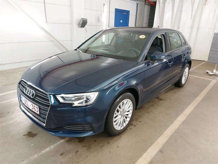 AUDI A3 SPORTBACK 2018 wauzzz8v7ja105791