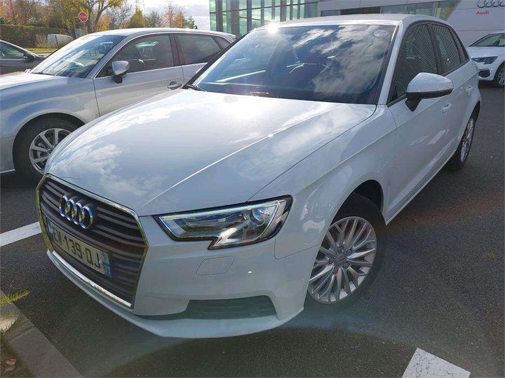 AUDI A3 SPORTBACK 2018 wauzzz8v7ja106472