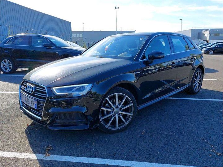 AUDI A3 SPORTBACK 2018 wauzzz8v7ja123689