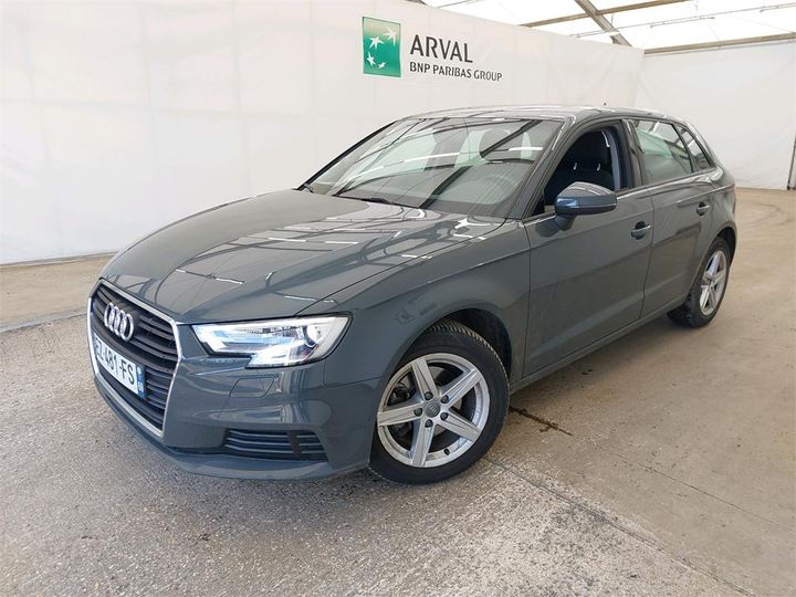 AUDI A3 SPORTBACK 2018 wauzzz8v7ja144218