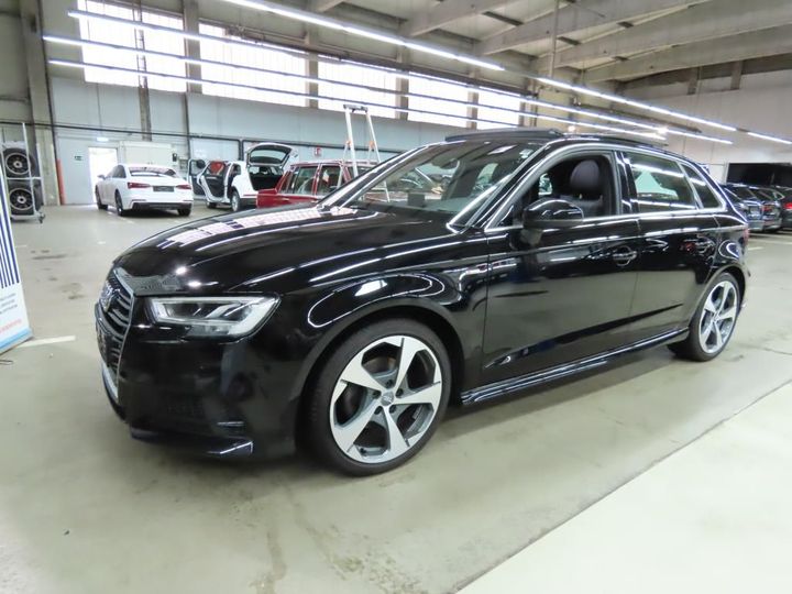 AUDI A3 SPORTBACK 2018 wauzzz8v7ja146549