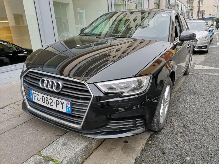 AUDI A3 SPORTBACK 2018 wauzzz8v7ka016630