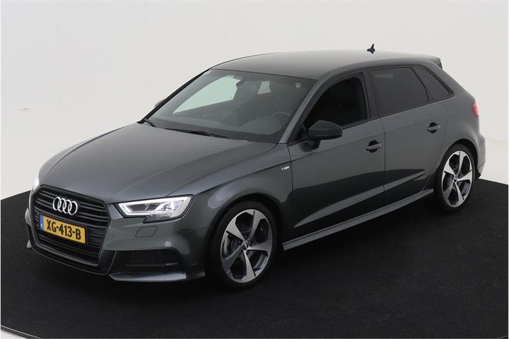 AUDI A3 SPORTBACK 2019 wauzzz8v7ka033248