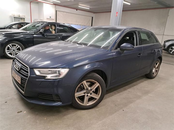 AUDI A3 SPORTBACK 2018 wauzzz8v7ka041804