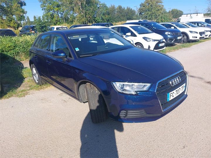 AUDI A3 SPORTBACK 2018 wauzzz8v7ka049661