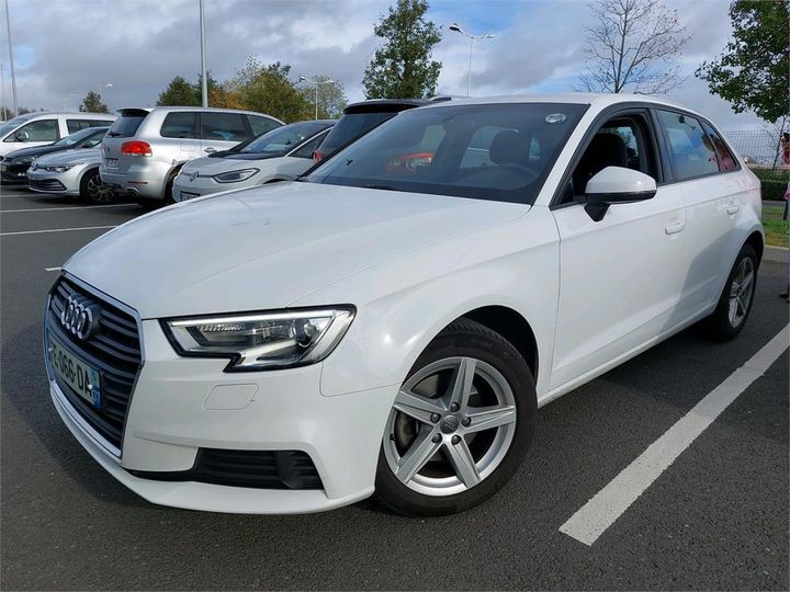 AUDI A3 SPORTBACK 2019 wauzzz8v7ka052141